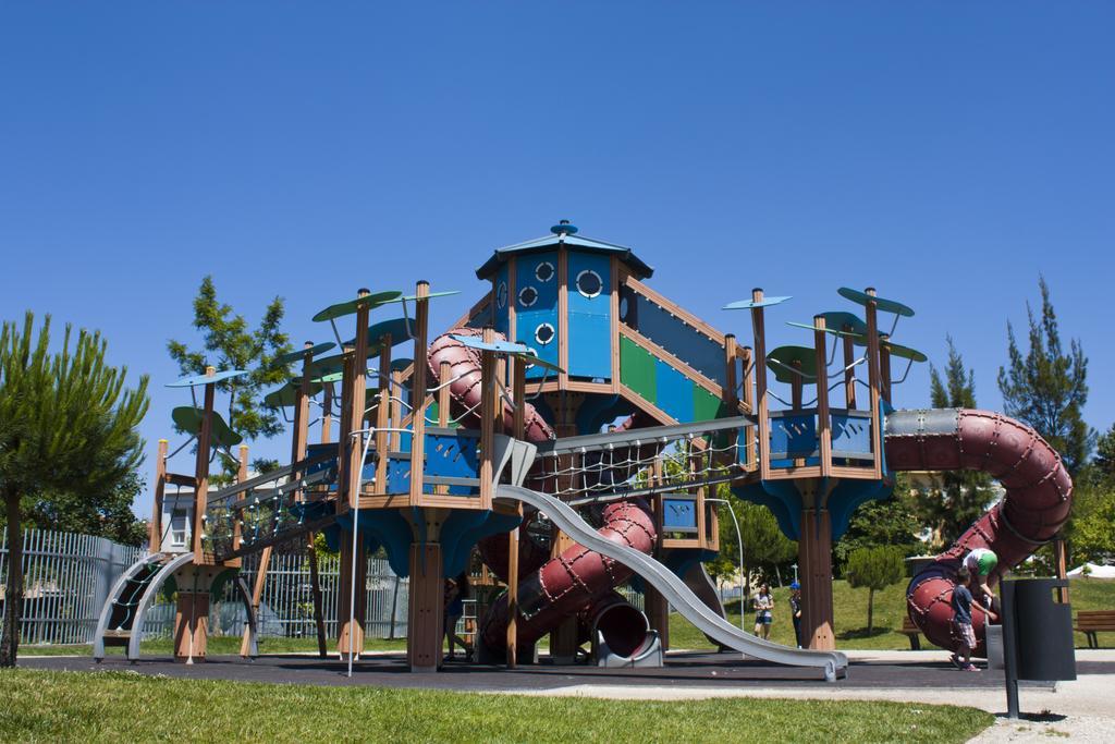 Porto'S City Park & Surf Beach Rooms Matosinhos  Esterno foto
